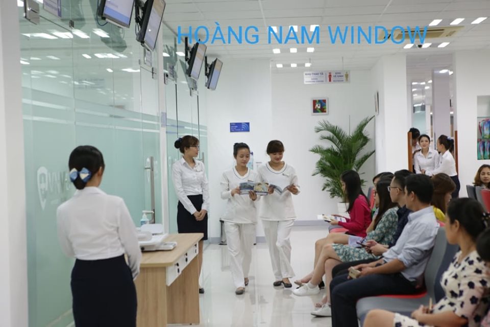 Lắp đặt vách kính cách âm, cửa kính cách âm tại các phòng khám, bệnh viện tại SÀI GÒN
